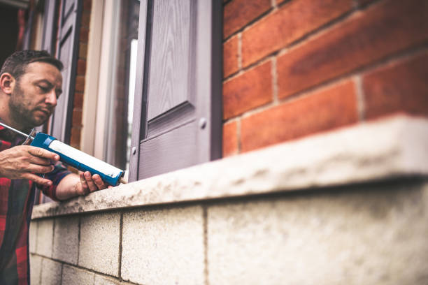 Best Fiberglass Insulation  in Montebello, NY